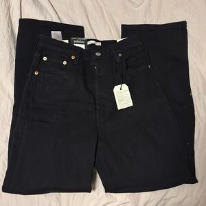 Brand new Levi’s ribcage straight ankle Jeans